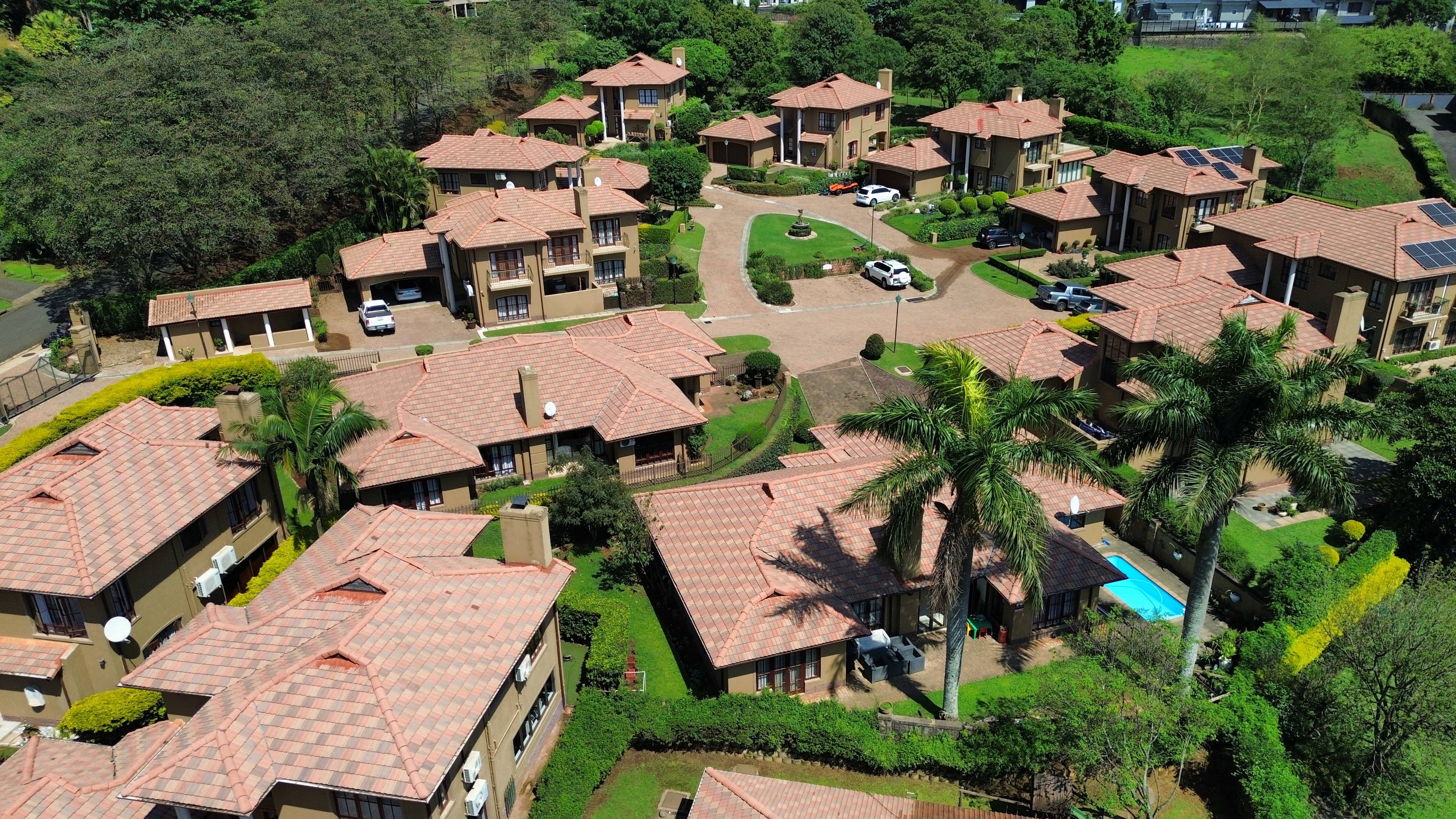 Roofs clean in estate